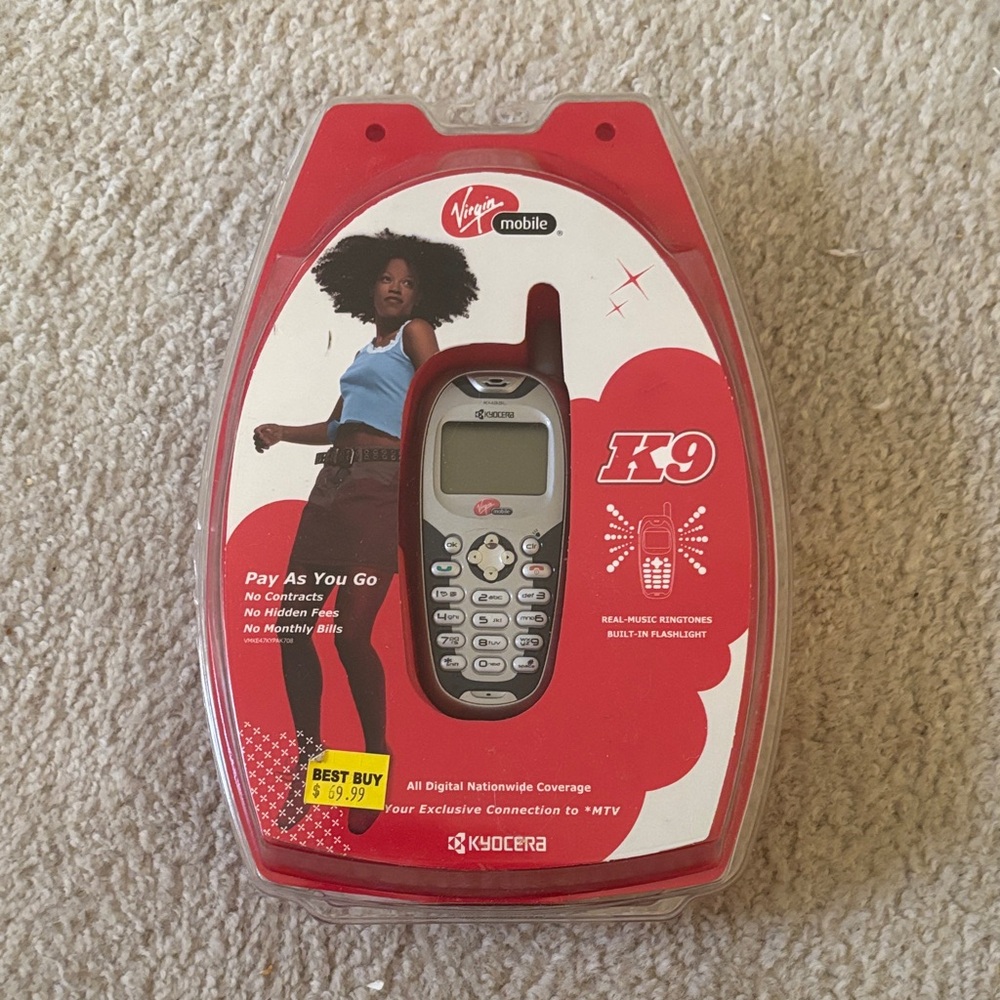 K9 Pay-As-You-Go Cell Phone - Red